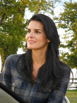 33277_Angie_017-Angie-Harmon-250pw